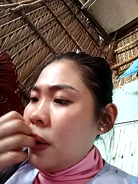 Snapshot of Lin-kute98 chatting on March 2026 05:44:01 AM Lin-kute98 online show from March 2026 05:44:01 AM