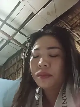 Lin-kute98 online show from May 2026 10:17:02 PM