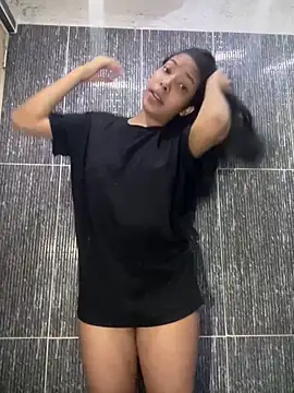 Snapshot of KarolRojas_22 chatting on April 2026 10:11:02 PM KarolRojas 22 online show from April 2026 10:11:02 PM