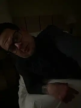 Snapshot of JSizzle13 chatting on January 2026 09:56:01 AM JSizzle13 online show from January 2026 09:56:01 AM