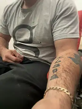 Snapshot of 2addictivelyhorny chatting on January 2026 01:59:01 PM 2addictivelyhorny online show from January 2026 01:59:01 PM