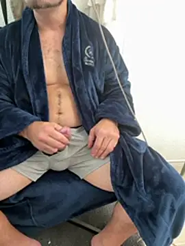 2addictivelyhorny online show from June 2026 03:03:01 PM