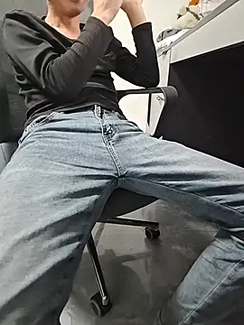 micai fengbei online show from December 2025 06:33:01 AM