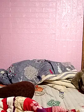 Lily-ross22 online show from December 2025 11:21:01 PM