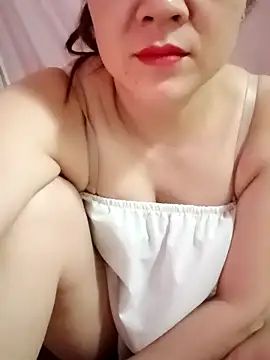 Lily-ross22 online show from May 2026 05:54:01 PM