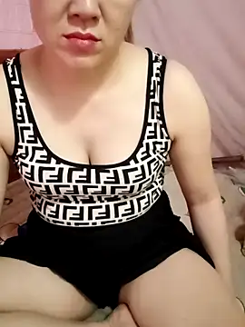 Lily-ross22 online show from May 2026 10:59:01 PM