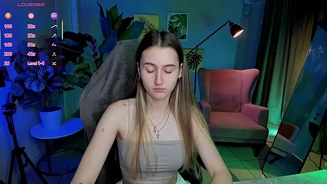 Ave Costly online show from June 2026 05:41:02 AM