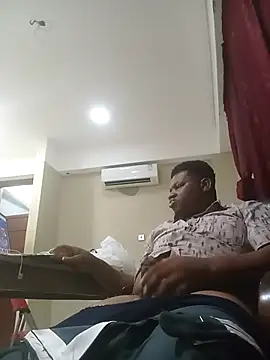 LovelyHughes online show from February 2026 11:00:01 PM