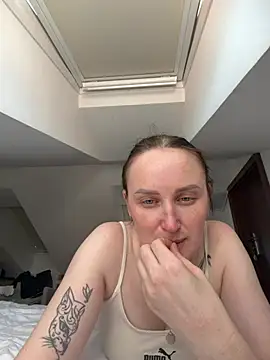 TomilaSi online show from June 2026 01:08:02 PM