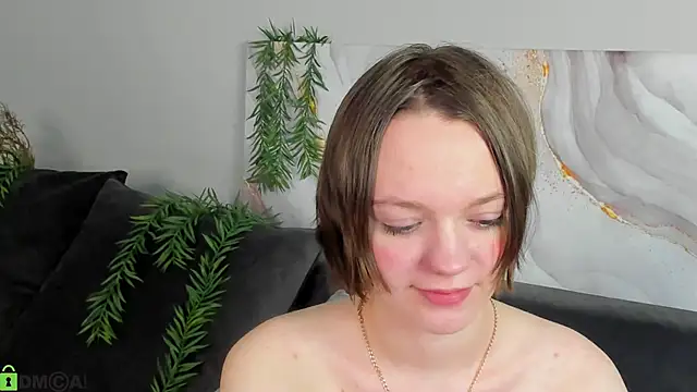 Olivia Riesz online show from April 2026 01:07:01 AM