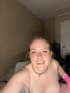 SmirkFans online show from May 2026 04:07:02 AM