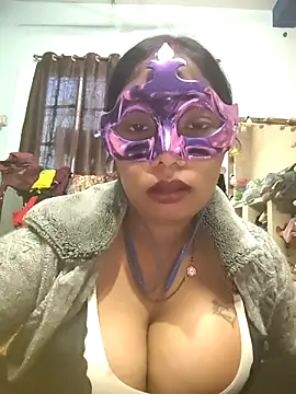 Snapshot of aarti03fb chatting on December 2025 06:19:01 AM aarti03fb online show from December 2025 06:19:01 AM