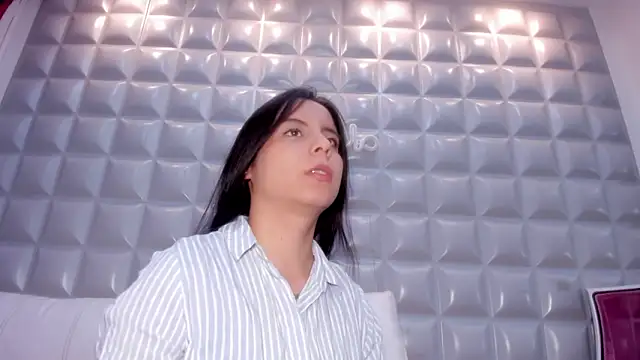 sol-angel online show from March 2026 04:02:02 PM