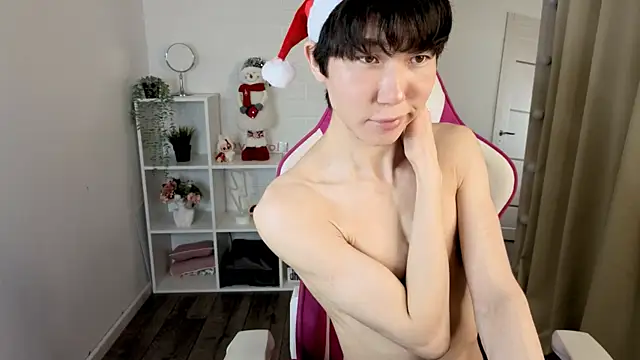 Snapshot of YugoAsian chatting on December 2025 07:48:02 AM YugoAsian online show from December 2025 07:48:02 AM