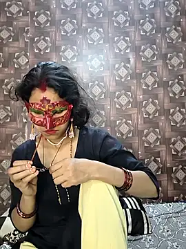 Snapshot of Sexy_komal02 chatting on April 2026 01:36:01 AM Sexy komal02 online show from April 2026 01:36:01 AM