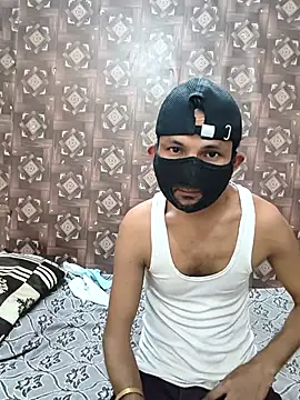Snapshot of Sexy_komal02 chatting on April 2026 12:40:01 PM Sexy komal02 online show from April 2026 12:40:01 PM