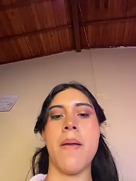 Miia moonn online show from April 2026 10:38:01 PM