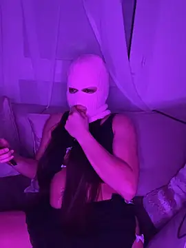 linaatchikita online show from March 2026 10:51:01 PM