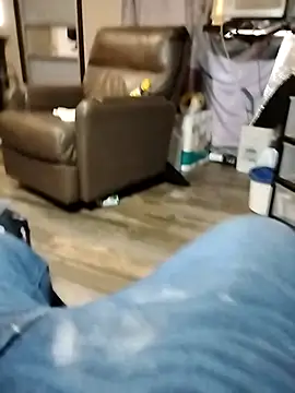 Snapshot of 25clouds chatting on December 2025 03:39:02 PM 25clouds online show from December 2025 03:39:02 PM