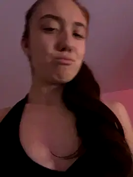 Snapshot of CristinaSw chatting on December 2025 07:43:02 PM CristinaSw online show from December 2025 07:43:02 PM