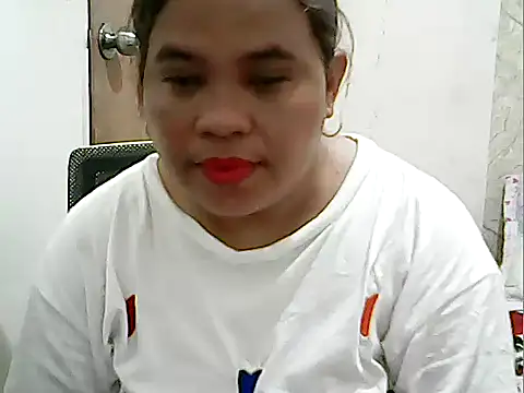 cutechubby online show from April 2026 12:15:02 AM