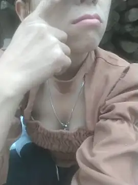 Snapshot of tieutam122 chatting on February 2026 09:38:01 AM tieutam122 online show from February 2026 09:38:01 AM