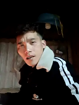 Snapshot of sanu551 chatting on February 2026 12:20:01 PM sanu551 online show from February 2026 12:20:01 PM