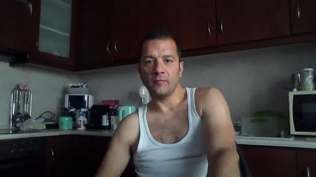 Snapshot of Billakos chatting on May 2026 07:49:01 AM Billakos online show from May 2026 07:49:01 AM