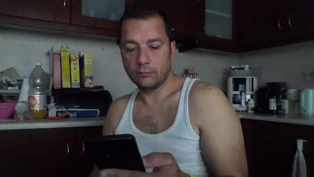 Snapshot of Billakos chatting on May 2026 07:14:02 AM Billakos online show from May 2026 07:14:02 AM