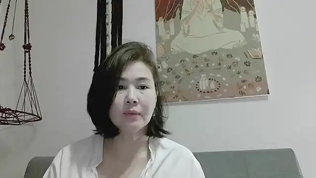 Nettie Allie online show from March 2026 05:41:02 PM