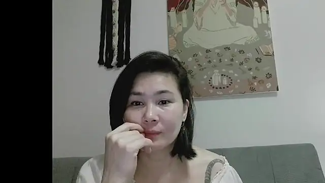 Nettie Allie online show from March 2026 11:19:02 PM