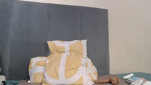 Snapshot of Chocolatebae86 chatting on February 2026 07:03:02 AM Chocolatebae86 online show from February 2026 07:03:02 AM