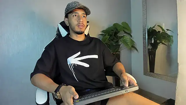 Snapshot of Brand_Collins chatting on February 2026 11:47:02 AM Brand Collins online show from February 2026 11:47:02 AM