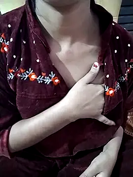 RASHMI SHARMA9 online show from November 2025 06:00:02 PM