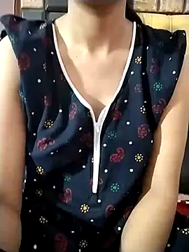 RASHMI SHARMA9 online show from May 2026 05:43:01 PM