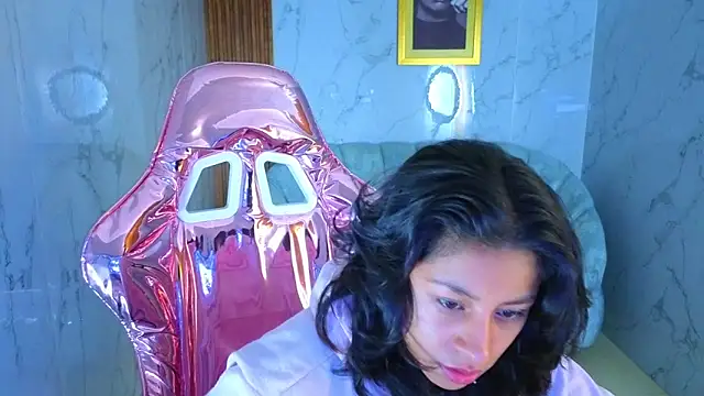 serabella s online show from February 2026 12:57:01 PM