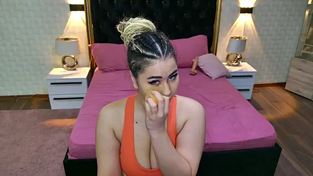 MegaBoobsDeee online show from December 2025 04:44:02 AM