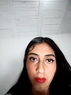 Im Kloe online show from November 2025 08:12:01 PM