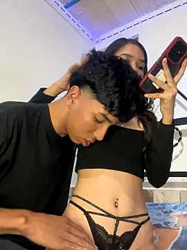 aurora 082 online show from December 2025 04:43:02 AM