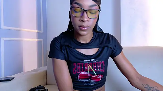 Snapshot of GenesisJordan chatting on December 2025 12:46:02 PM GenesisJordan online show from December 2025 12:46:02 PM