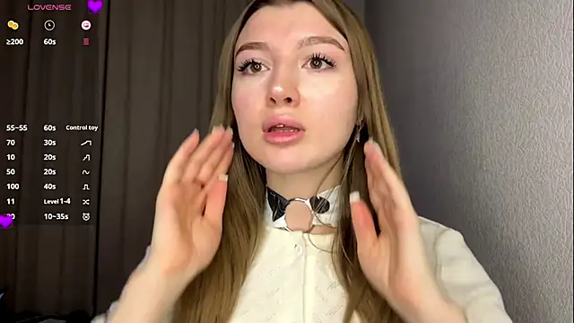 Snapshot of Michell_Rosse chatting on January 2026 01:43:02 AM Michell Rosse online show from January 2026 01:43:02 AM