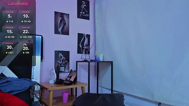 Snapshot of karla_slut_dirty chatting on December 2025 09:38:01 AM karla slut dirty online show from December 2025 09:38:01 AM