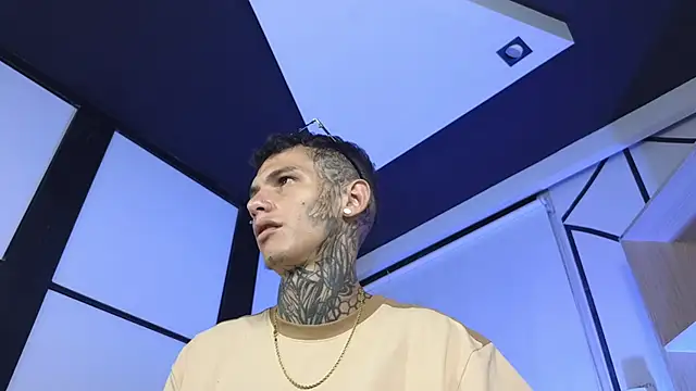 Paulo 527 online show from March 2026 05:24:01 AM