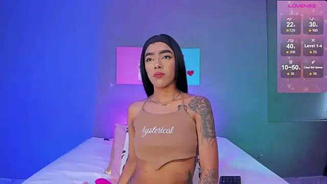 Snapshot of VictoriaMeller chatting on February 2026 05:10:01 PM VictoriaMeller online show from February 2026 05:10:01 PM