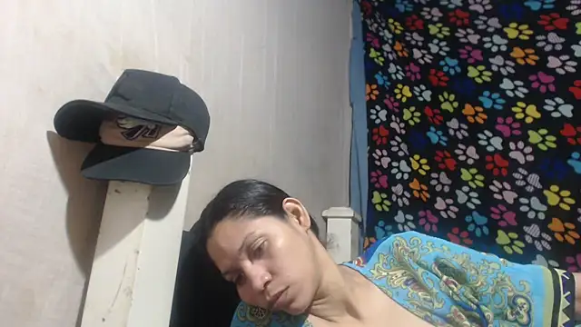 Snapshot of ELIZABET2- chatting on February 2026 11:42:02 PM ELIZABET2- online show from February 2026 11:42:02 PM