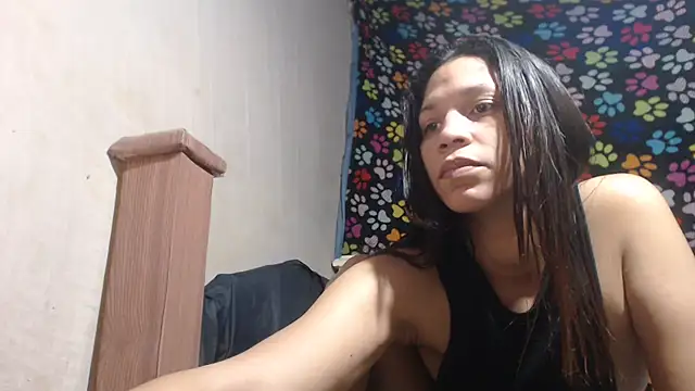 Snapshot of ELIZABET2- chatting on February 2026 11:13:01 PM ELIZABET2- online show from February 2026 11:13:01 PM