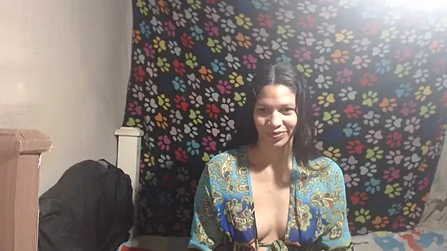 Snapshot of ELIZABET2- chatting on April 2026 11:13:02 AM ELIZABET2- online show from April 2026 11:13:02 AM