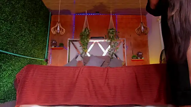 Snapshot of All_fetiche chatting on February 2026 08:52:01 PM All fetiche online show from February 2026 08:52:01 PM