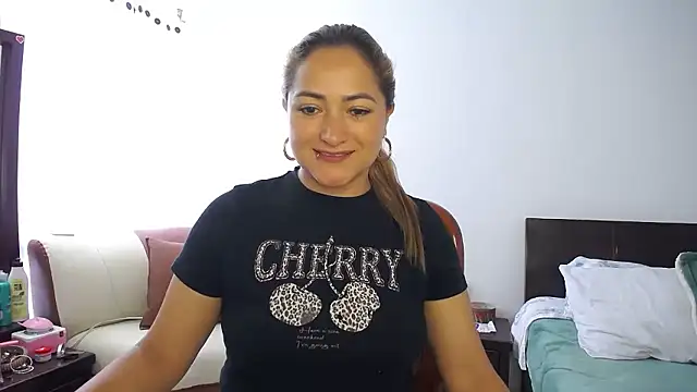 Snapshot of ximenaxcite19 chatting on January 2026 01:37:02 PM ximenaxcite19 online show from January 2026 01:37:02 PM