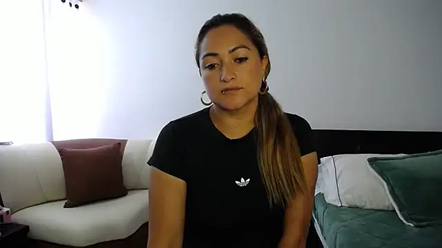 Snapshot of ximenaxcite19 chatting on February 2026 01:10:01 PM ximenaxcite19 online show from February 2026 01:10:01 PM